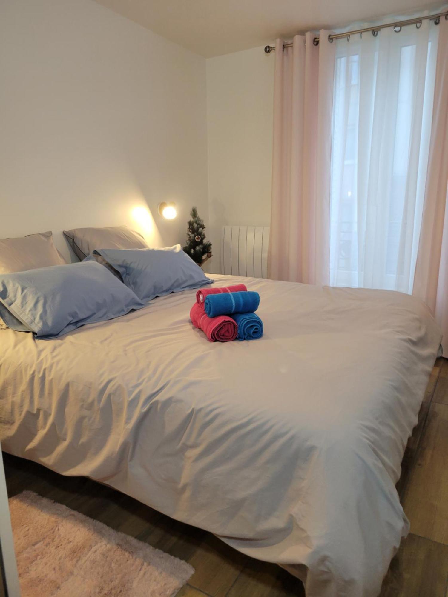 Amazing Apartment A Stone'S Throw From The City Of Lights - Paris Кліші Екстер'єр фото